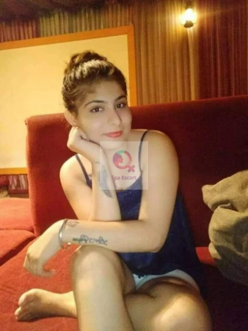 Dating with Mumbai Female Escorts