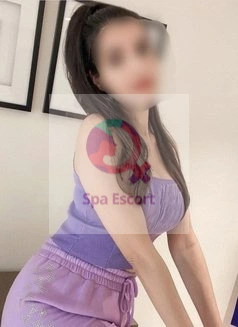 Bandra Call Girls Services