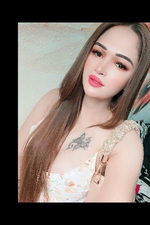 Elegant mature housewife look call girl Riya near Nerul Railway Station West Navi Mumbai