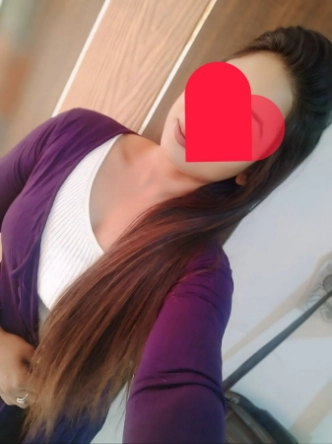 Verified Housewife Call Girl in Mumbai Airport for Sensual Pleasure