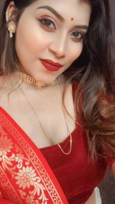 Sensual Housewife Escort Near Mumbai Airport – Mature & Experienced