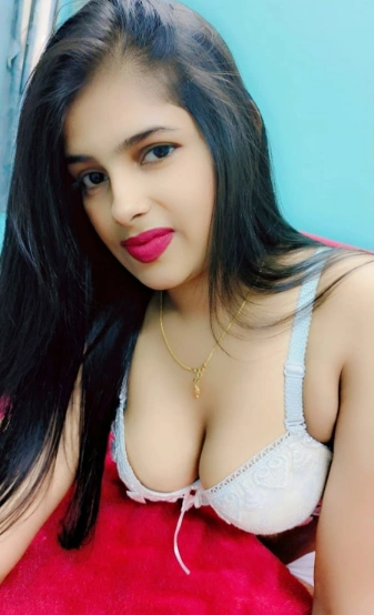 Real sex with Mallu aunty in Mumbai