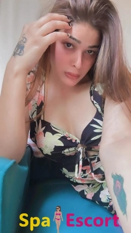 Independent escorts girl in Juhu