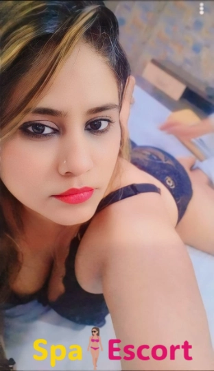 Intimate Service Mumbai Escort Girl