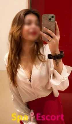 Contact for escort service in Bandra