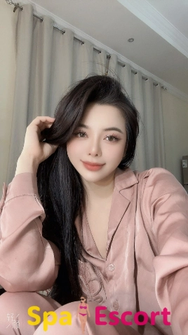 Mumbai Russian Escorts