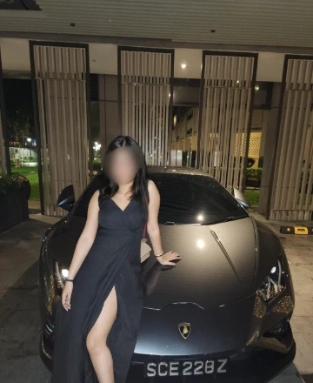 Celebrity-inspired escort Kiara in South Mumbai for luxury companionship